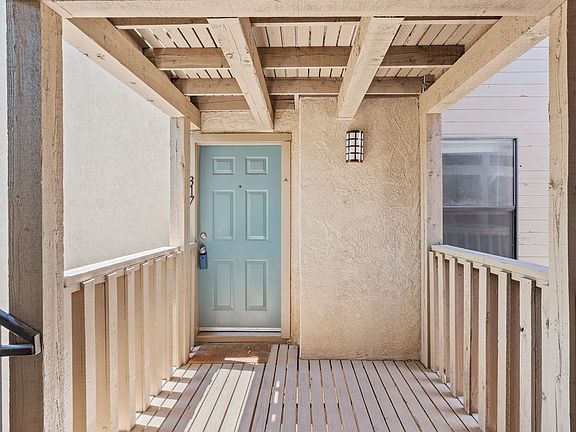3rd image of 941 Calle Mejia APT 317