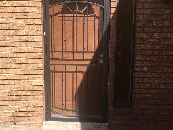 2nd image of 608 Alicante Way