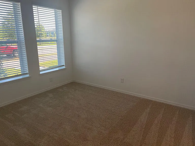 7640 Nemours Pkwy — Photo 4