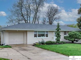 1714 Bowie Dr, Omaha, NE 68114