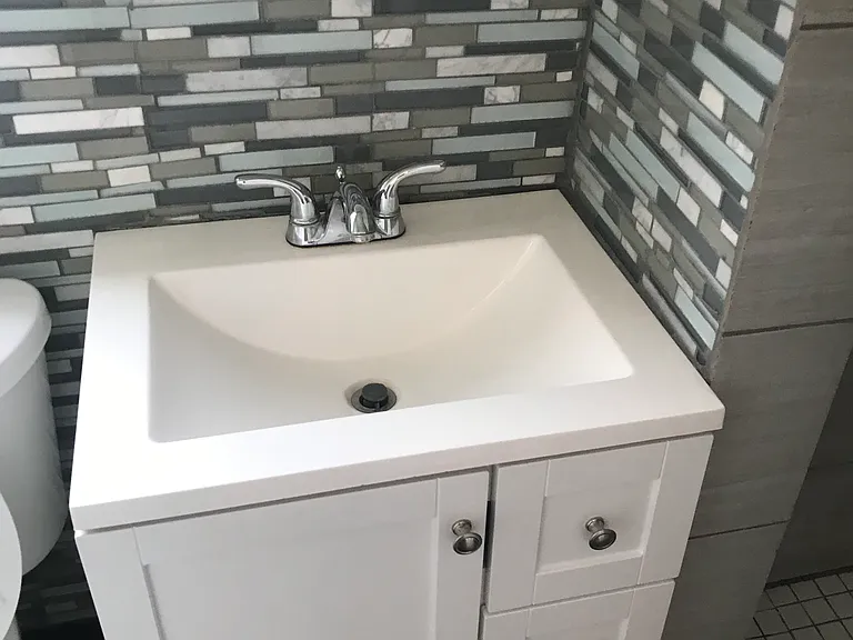1338 N Euclid Ave — Photo 37