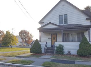 8 Clara St, Worcester, MA 01606