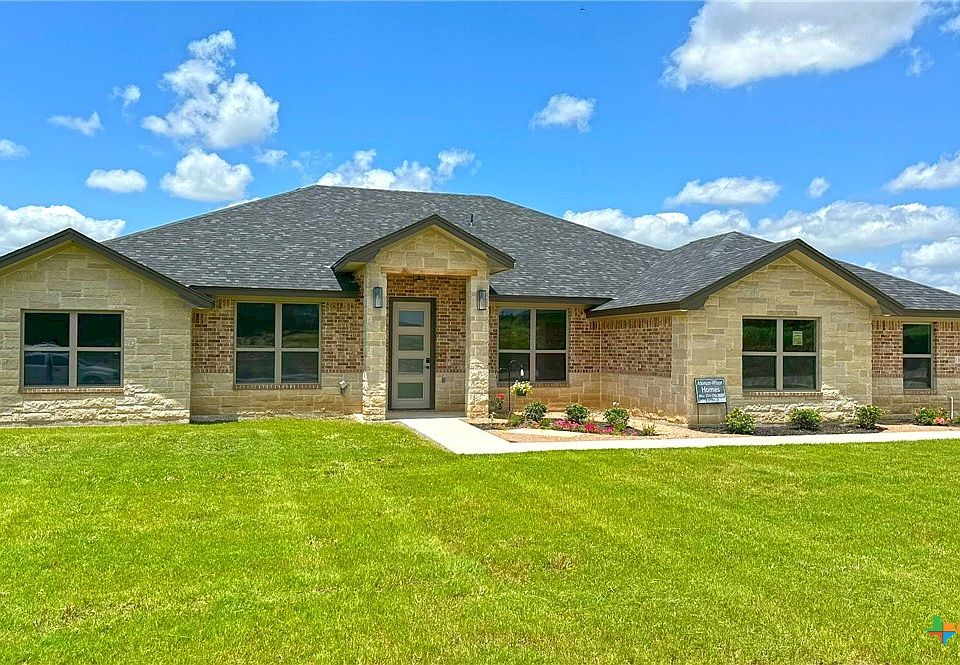 1st image of 3154 Fish Pond Dr