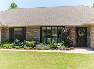 2924 Hemingford Ln, Oklahoma City, OK 73120