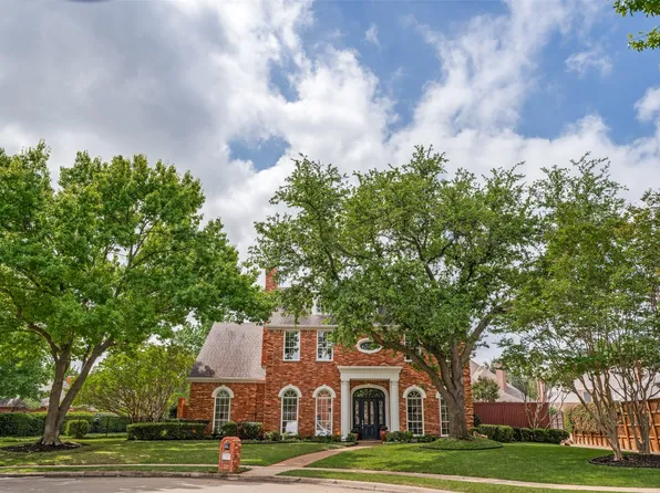 5900 Kensington Dr, Plano, TX 75093
