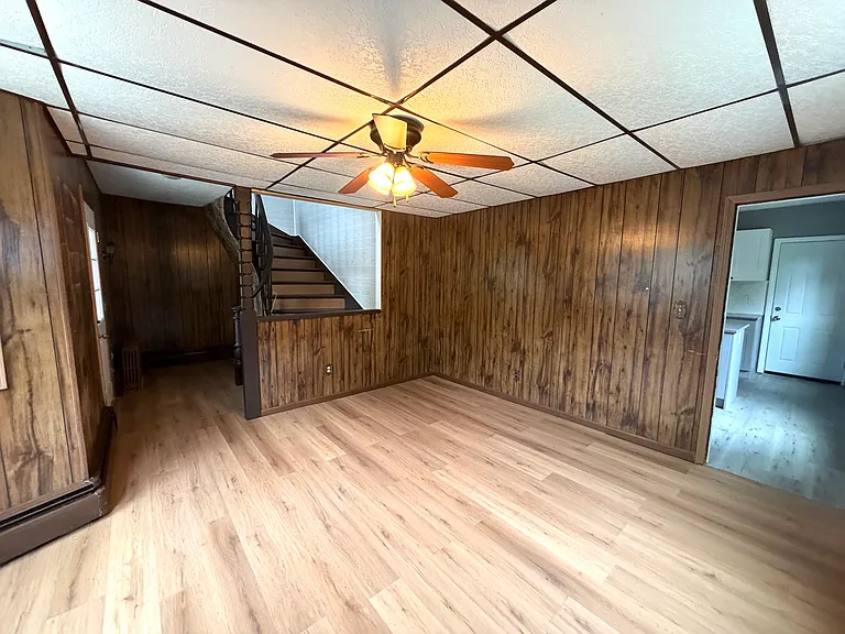 176 Laurel Hill Ave #1 — Photo 5