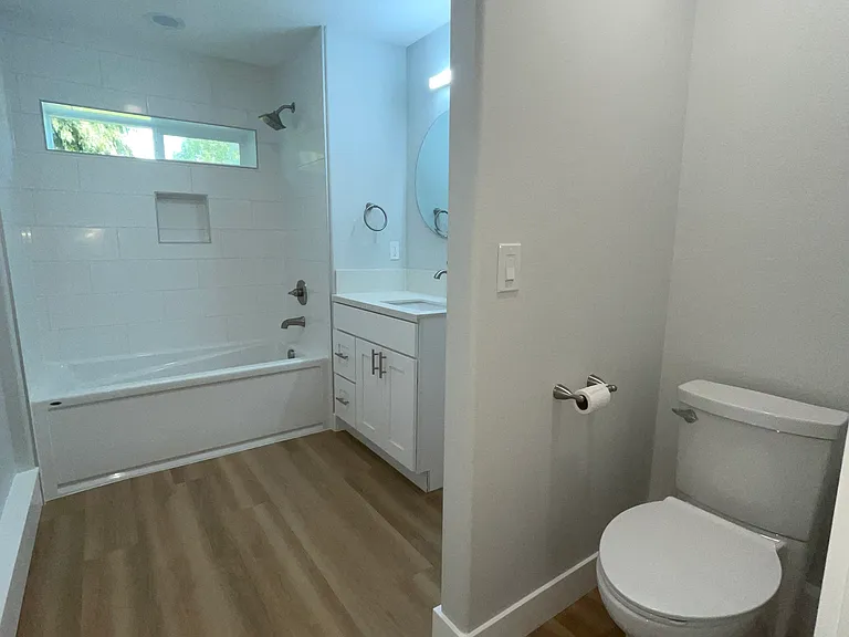 1903 SE 112th Ave #C — Photo 13