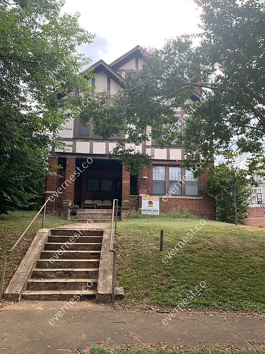 1st image of 510 Fortwood Pl APT 4