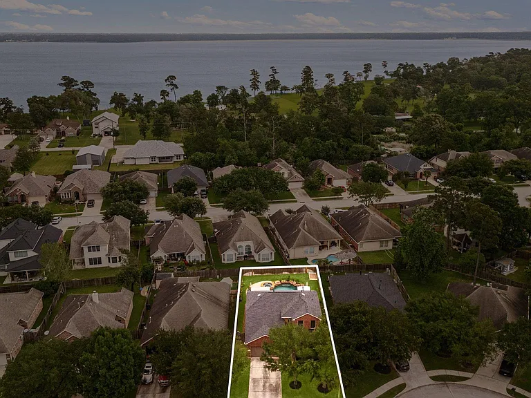 13835 Cane Valley Ct — Photo 45
