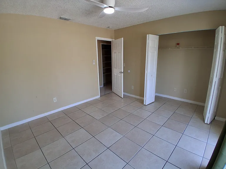 4500 Skyline Blvd #4500 — Photo 15