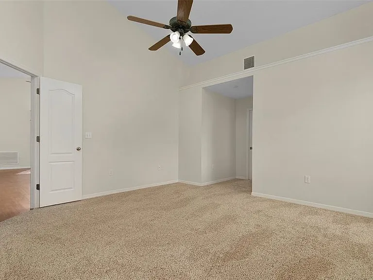 2936 Twin Oaks Dr — Photo 22