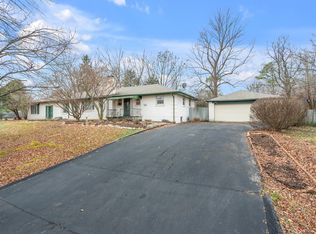 3197 Trinity Rd, Lexington, KY 40503