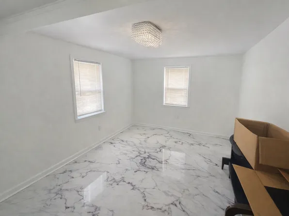 337 Lincoln Ave #2, Pottstown, PA 19464