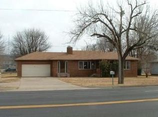 735 N Main St, Broken Arrow, OK 74012