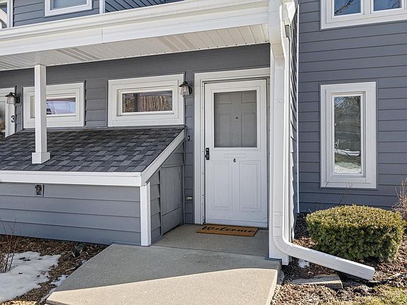 2nd image of 1523 Grandview COURT #4
