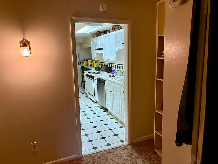 2605 Rockbridge Rd NW — Photo 5
