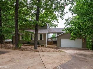 8 Clarice Dr, Rogers, AR 72756