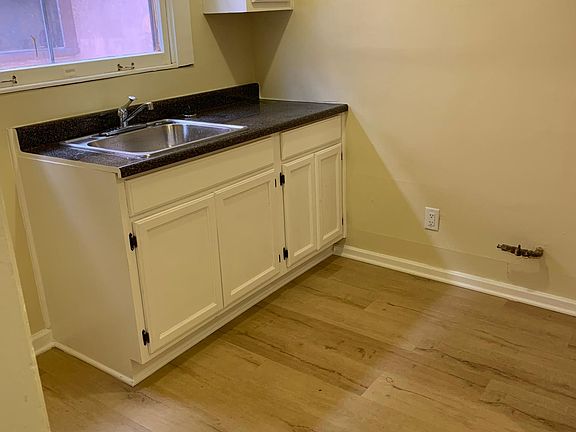 2nd image of 800 S Normandie Ave APT 110