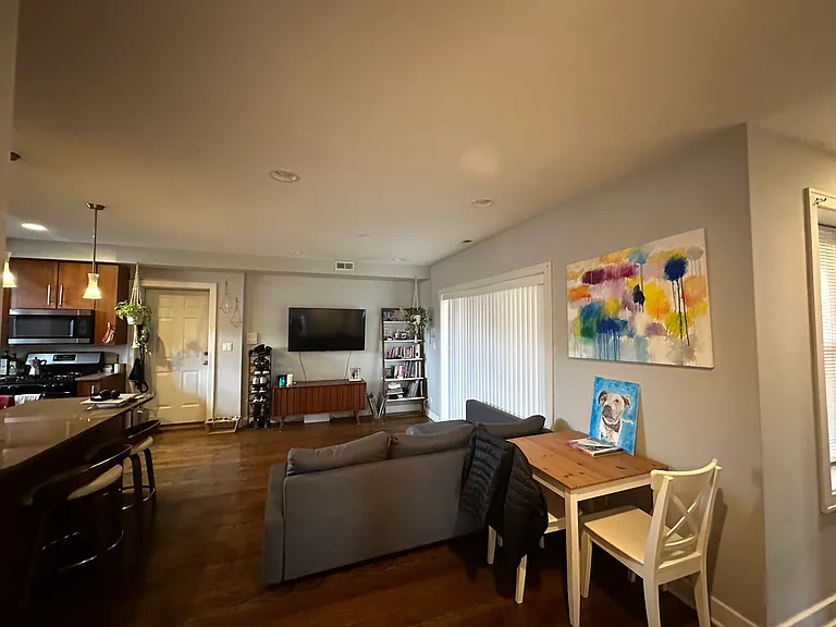 4228 N Whipple St #2S — Photo 8