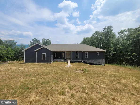 966 Noland Ridge Rd, Slanesville, WV 25444
