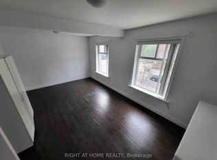 1028 Bloor St W #2, Toronto, ON M6H 1M2