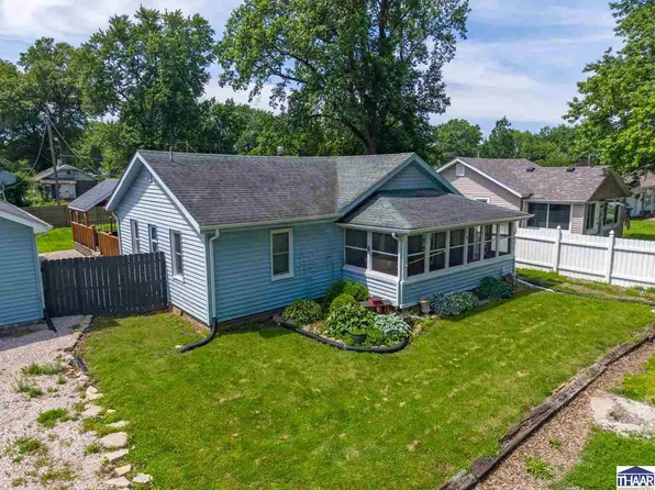 3023 Washington Ave, Terre Haute, IN 47803