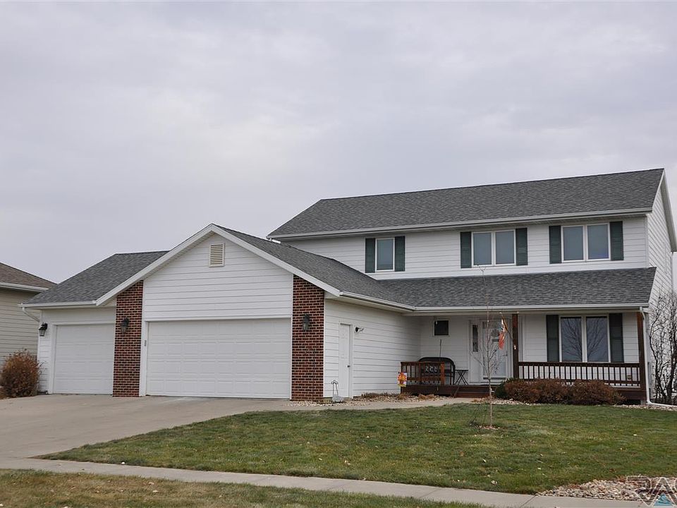 1st image of 600 S Shebal Ave