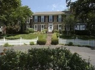 6 Wycklow St, Overland Park, KS 66207