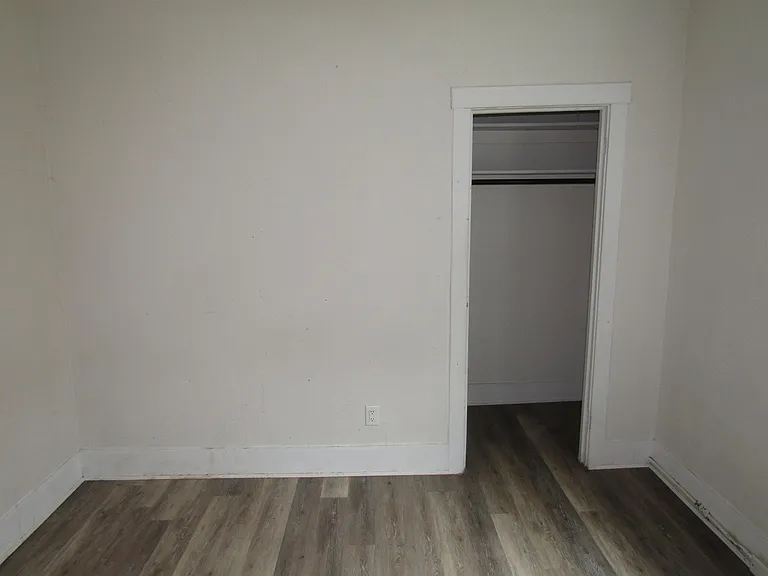 1698 Jackson St — Photo 6
