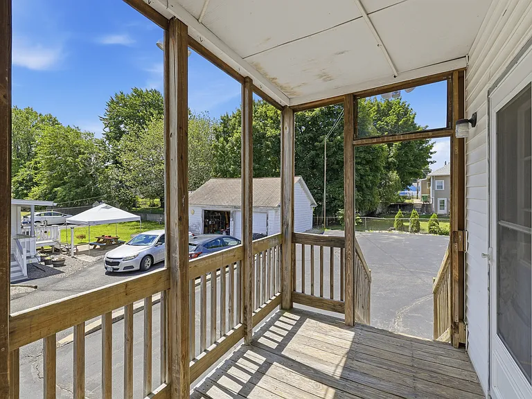 19 1/2 Balcom St #1 — Photo 26