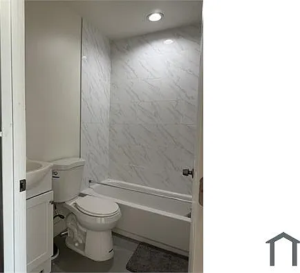 340 W 74th St — Photo 7