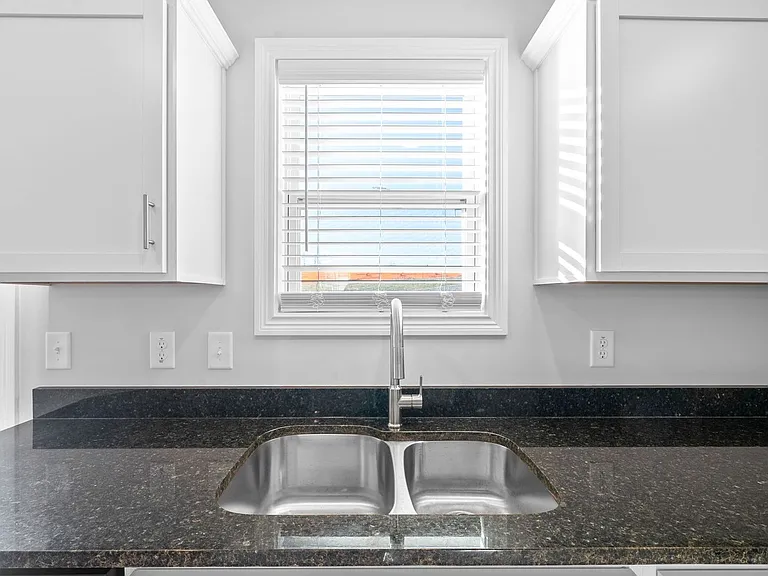 Martin St. - 919 Building B — Photo 10