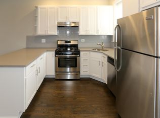 3854 N Southport Ave #3, Chicago, IL 60613