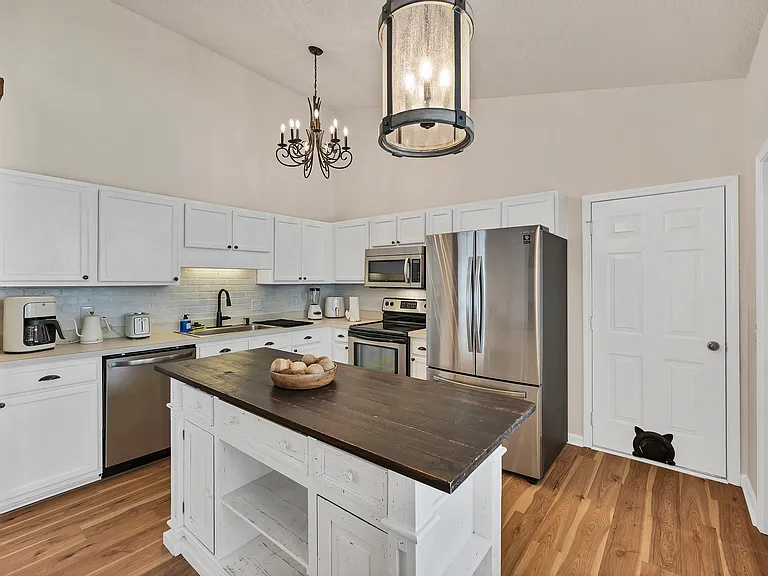 156 Firebridge Dr — Photo 8