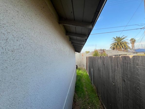 fresno-california-82857755 picture