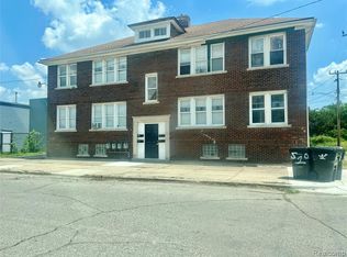 3548 Saint Clair St, Detroit, MI 48214