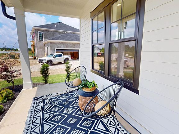 3rd image of 3277 Briarwood Ln