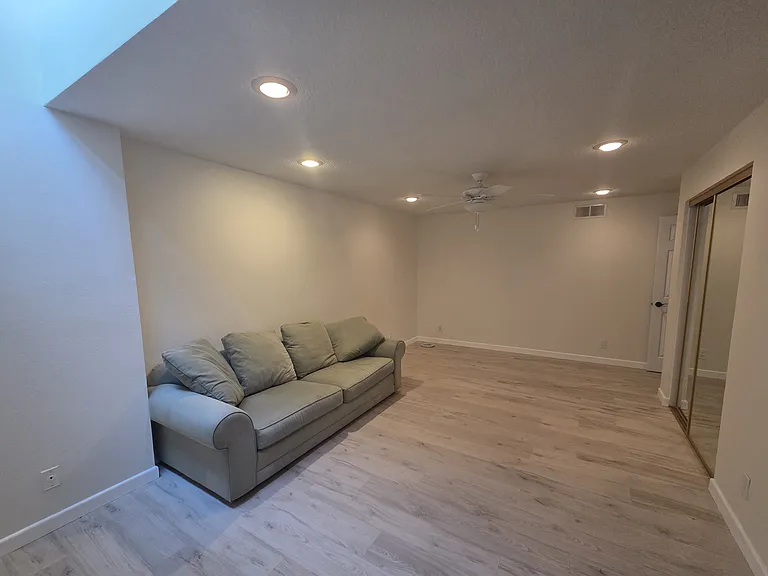 7492 Seabluff Dr #107 — Photo 35