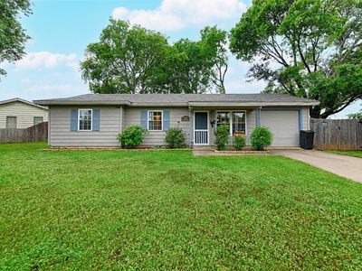 531 Himes Dr, Euless, TX, 76039