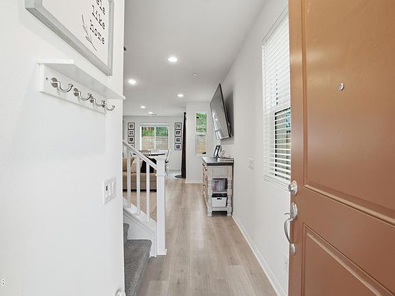 4th image of 1873 Brittlebush Rd