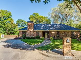 1352 Meriweather Pl, Desoto, TX 75115