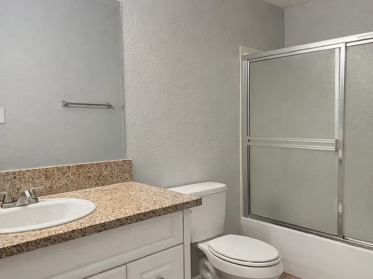 2040 W Avenue J13 #19 — Photo 14