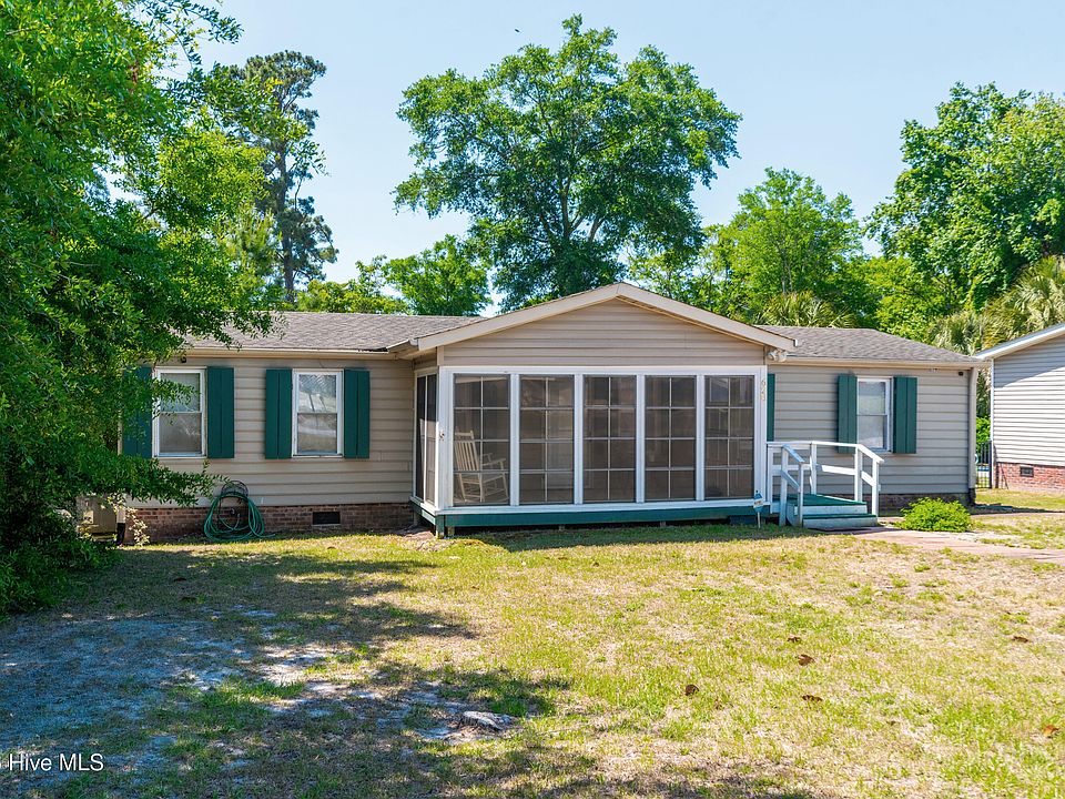 1st image of 628 Magnolia Drive