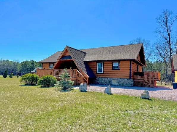 W5029 Buckeye Dr, Necedah, WI 54646