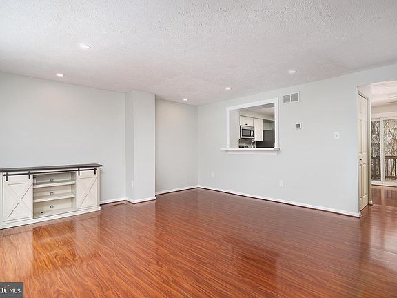 2nd image of 7476 Wounded Knee Rd