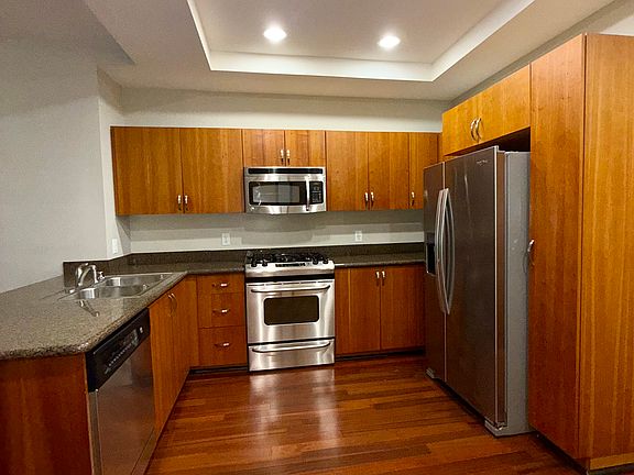 5th image of 1551 4th Ave Unit 712