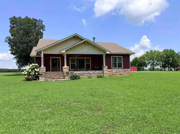 700 Strawberry Rd, Bald Knob, AR 72010