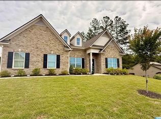680 Ridgefield Dr, Odenville, AL 35120