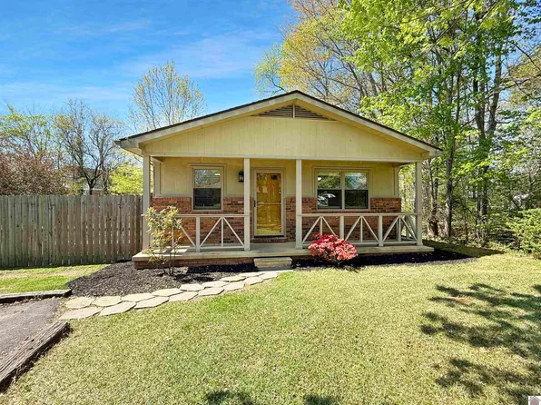 1505B Clayshire Dr, Murray, KY 42071