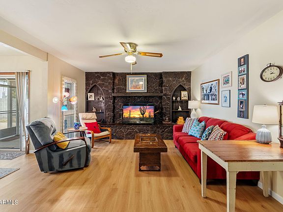 4th image of 3447 E COOLIDGE Street